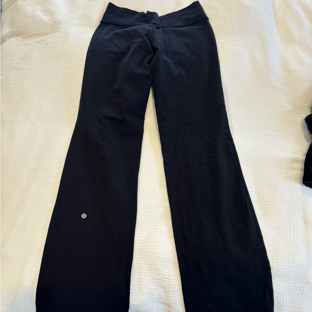 Lululemon LONG FLARE leggings 😍